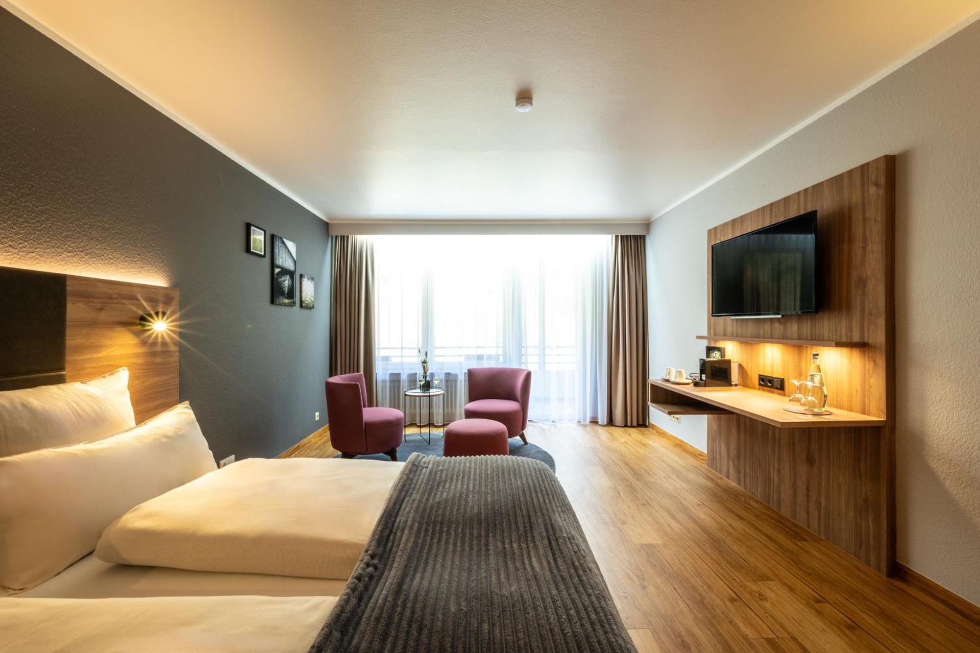 Deluxe Tweepersoonskamer met Balkon en Uitzicht op de Rivier
